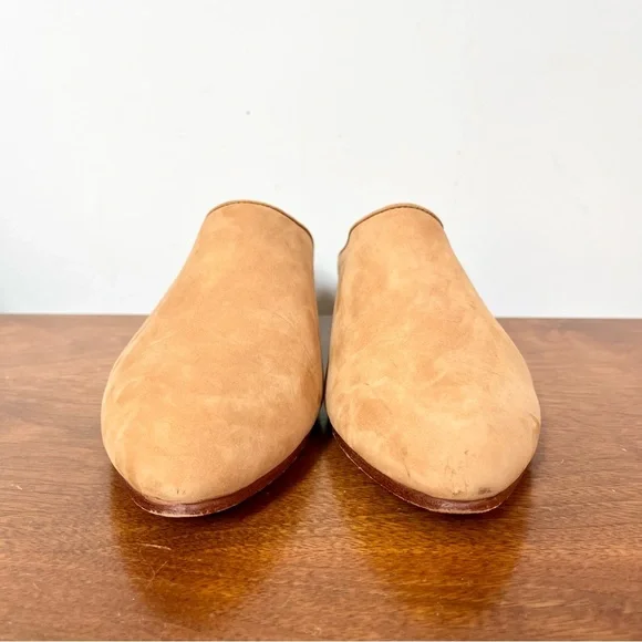 Nisolo Mariella Mules in a neutral beige color - Picture 2 of 9